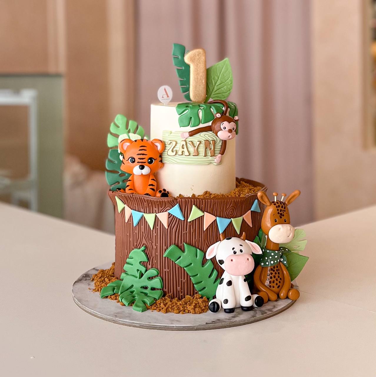 safari animals birthday cake