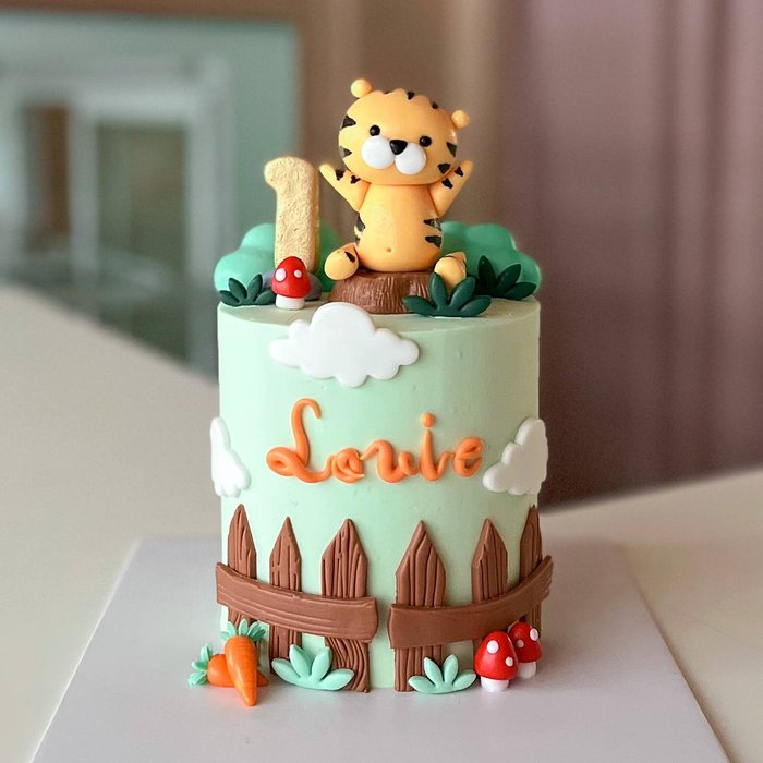 Louie Baby Tiger Cake