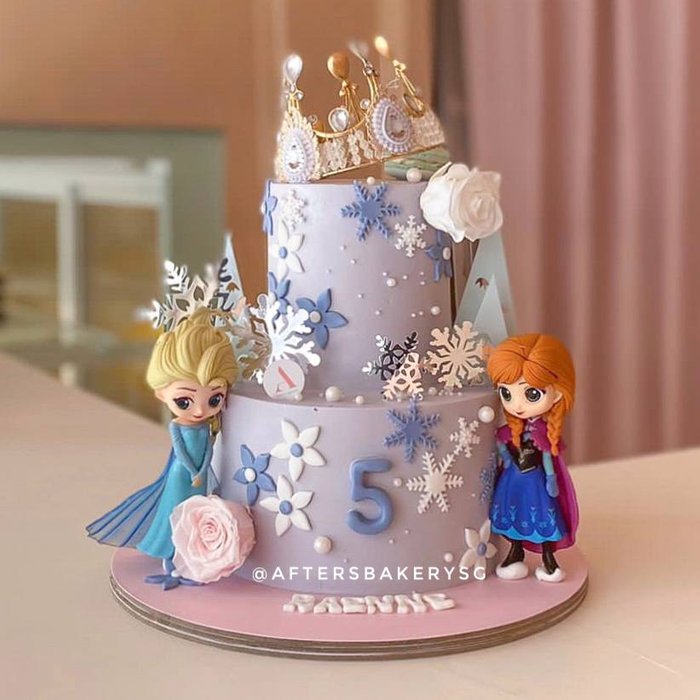Frozen Princess Crown Cake