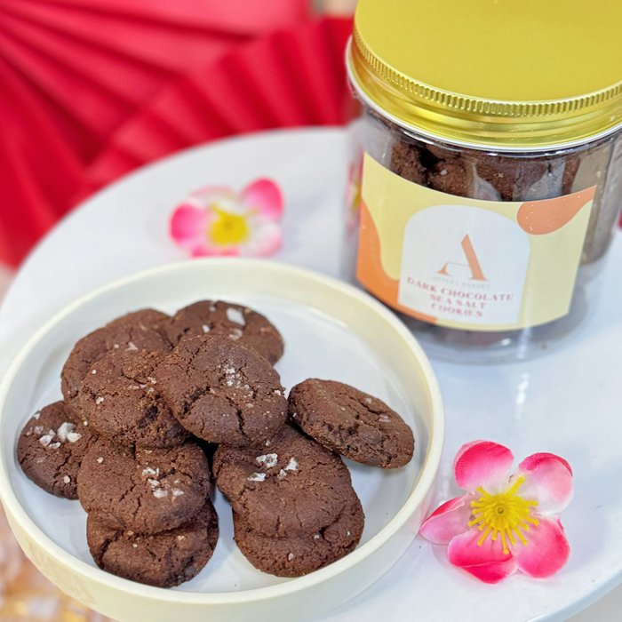 Dark Chocolate Sea Salt Cookies (Eggless)