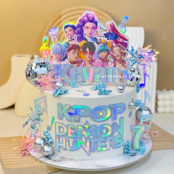 Kayla Kpop Demon Hunters Huntrix & Saja Boys Cake