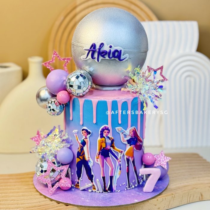 Aleia Kpop Demon Hunters Pinata Cake