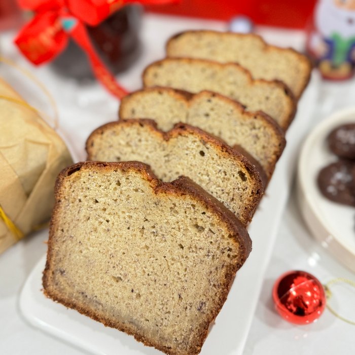 Festive Christmas Banana Bread (Loaf)